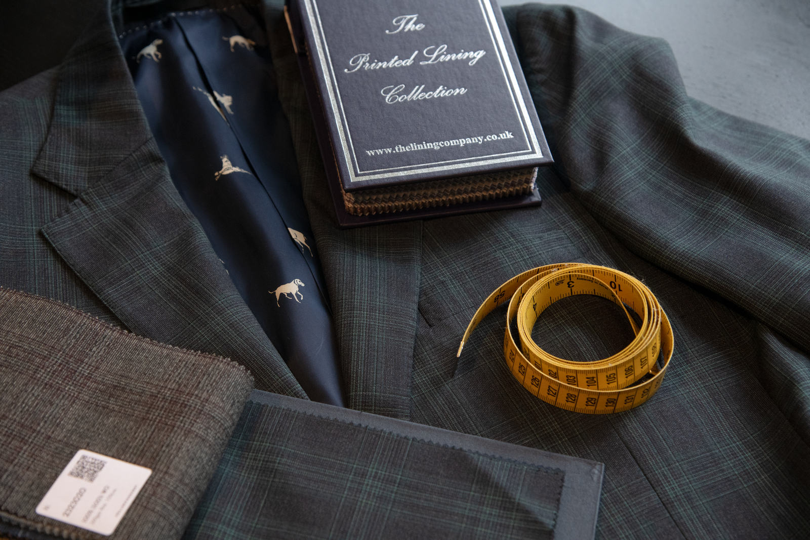 READY TO WEAR VS. SU MISURA: ¿CUÁL SE ADAPTA MEJOR A TI?